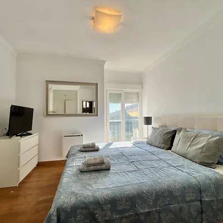 Vistas Al Mar Con Jacuzzi En Calahonda Parking Apartment